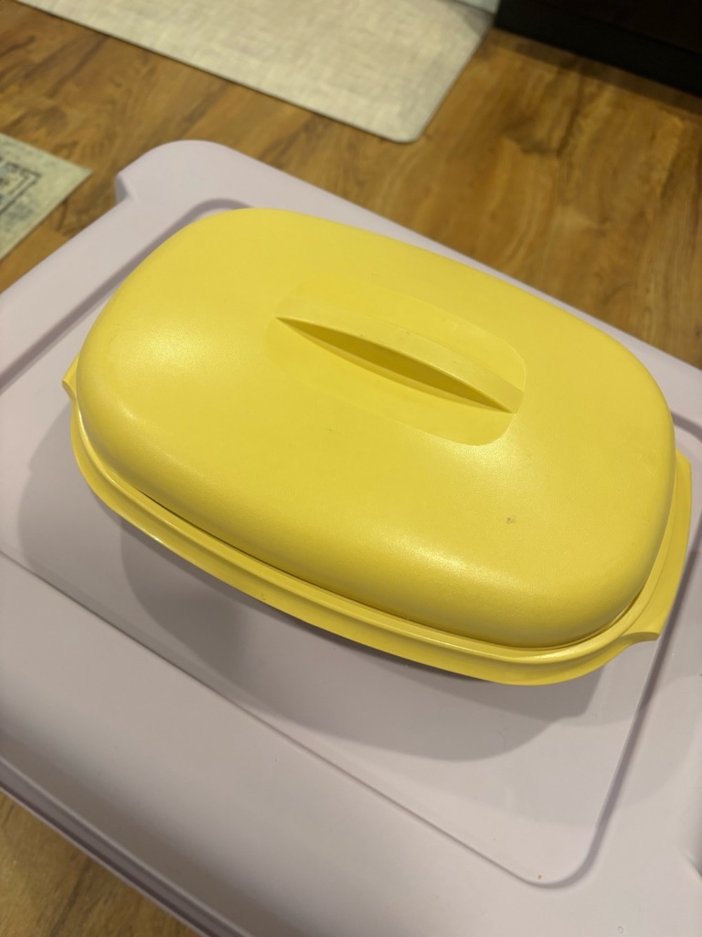 Tupperware Yellow Microwave/Storage Dish with Lid